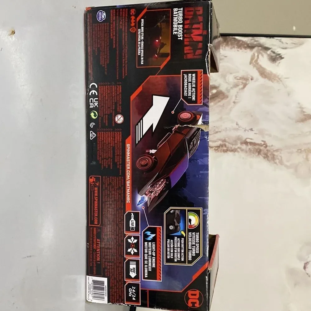 Spin Master Batman Turbo Boost Batmobile‎ DC Wheelie Action Remote Toy